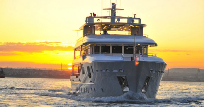 Luxury yacht Deep Story - front view Luxury yacht Deep Story - front view