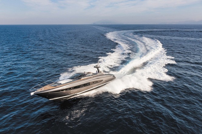 Riva Virtus Yacht