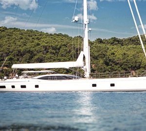 The first Oyster 100 luxury yacht SARAFIN by Dubois among ISS Awards finalists