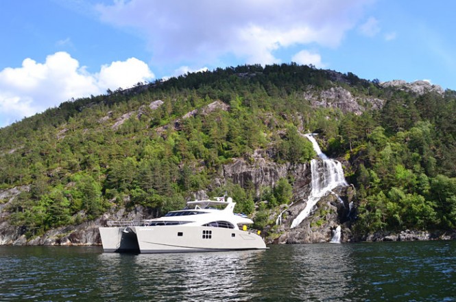 70 Sunreef Power Yacht