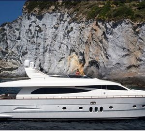 Canados 86 motor yacht AMALTHEA delivered