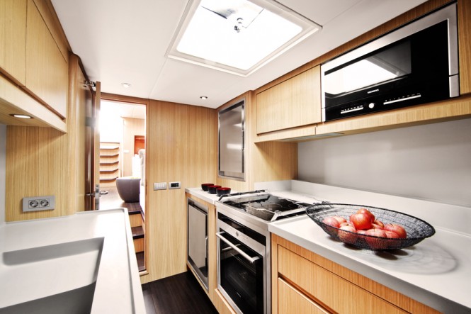 Contest 72CS yacht - Galley