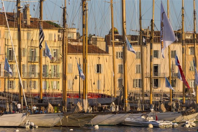 Dockside ambiance in Saint Tropez - Photo by Rolex/Carlo Borlenghi