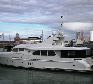 Moonen 94 motor yacht INFINITY arrives to Endeavour Quay for full refit