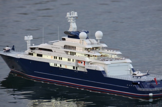 Octopus Yacht Model of 252cm