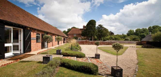 Dubois Naval Architects