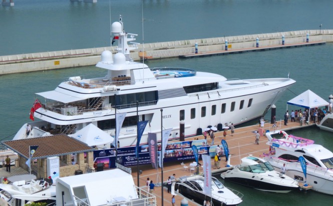 Feadship luxury yacht Helix