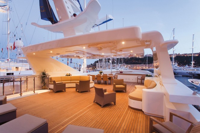 Luxury charter yacht Princess Iolanthe built by Mondo Marine