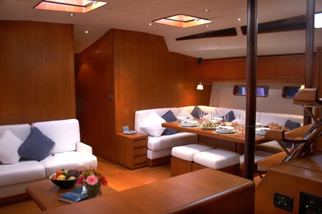 Luxury yacht Sejaa - Interior