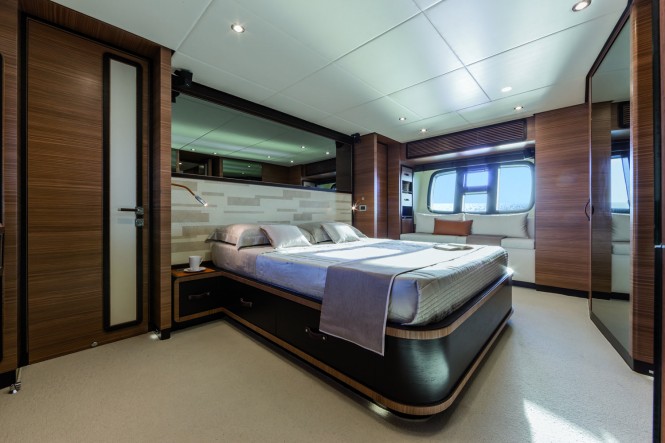 Motor Yacht M76 Master Cabin