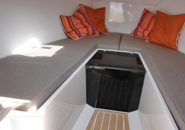 Smalland Tempo yacht tender - Interior
