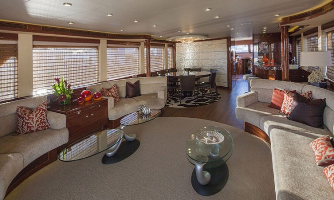 Superyacht Bravo 88 - Salon