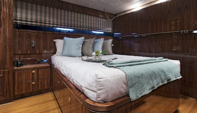 Hargrave 125 RPH Yacht Gigi II - Captains Cabin