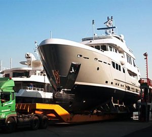 New Horizon EP115 motor yacht TANGO 5 launched
