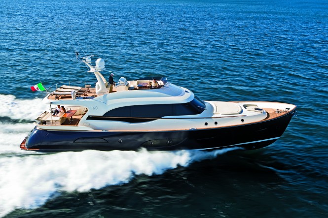 Mochi Craft Dophin 74' Cruiser yacht