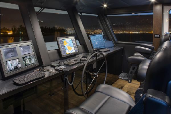 Newly refitted yacht Encore - Wheelhouse