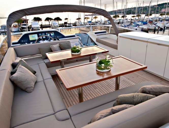 OceanClass 70 yacht - Exterior