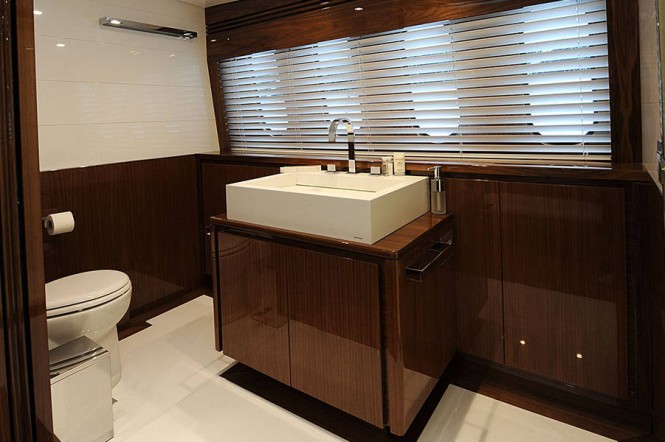 Phoenician yacht - Bathroom