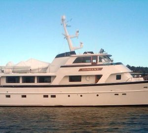 Burger Boat luxury yacht STONEFACE leaves Front Street Shipyard