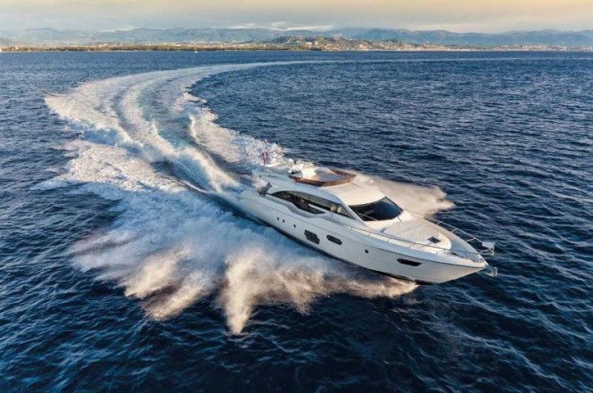 Ferretti 690 Yacht