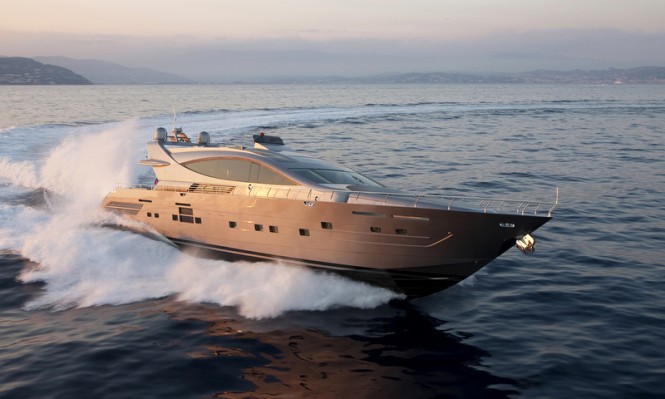 Luxury motor yacht Cerri 102 FlyingSport Hull 2 at full speed
