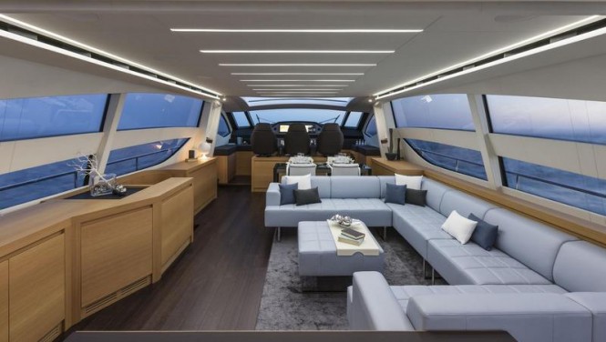 Motor yacht Pershing 82 - Saloon