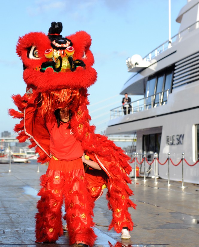 Spectacular launch of the luxury yacht BLUE SKY by Feadship