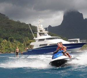 Fantastic TAHITI yacht charter special for ULTIMATE LADY  superyacht