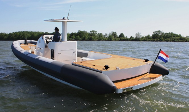 Ultimate Xtender 10.0 Superyacht Tender - Aft View
