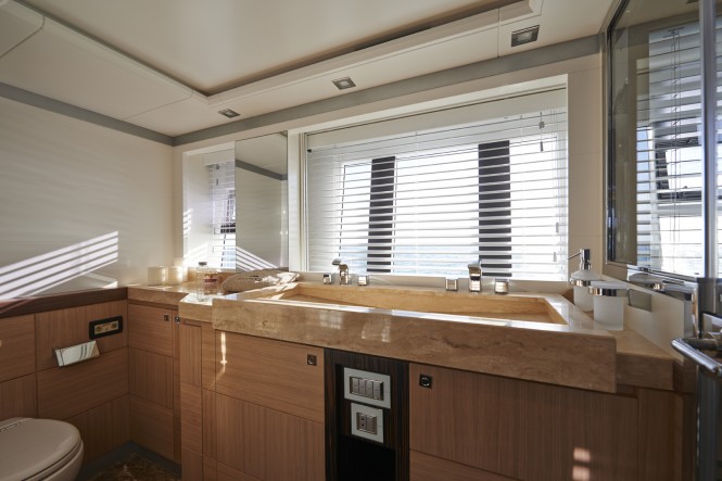 Astondoa 72 GLX Yacht Project - Bathroom
