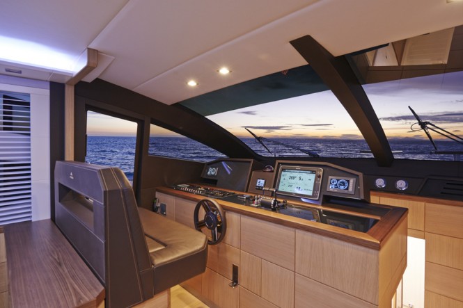 Luxury yacht 72 GLX project - Wheelhouse