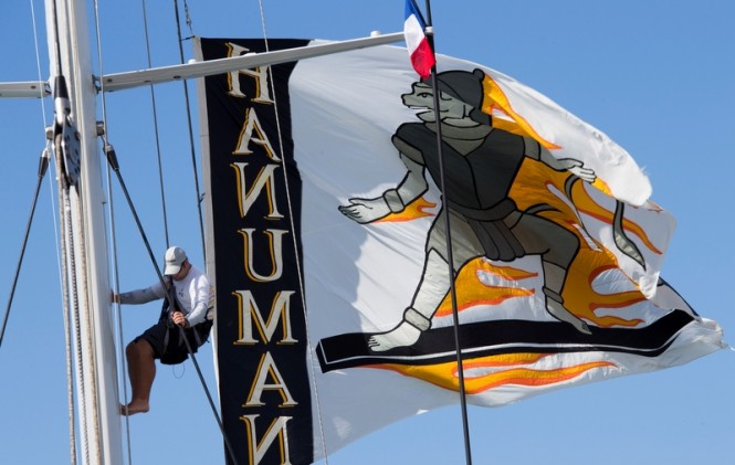 Luxury yacht Hanuman - Photo by Carlo Borlenghi