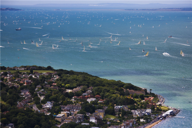 Spectacular Solent at the start of the 2011 Rolex Fastnet Race - Photo by Rolex Carlo Borlenghi