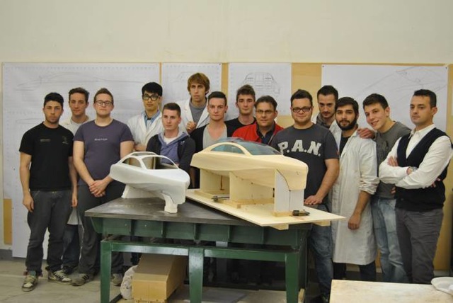CEMI students with Silver Arrows' GRANTURISMO yacht tender concept models