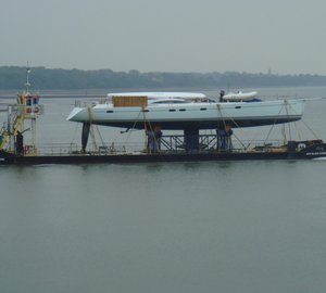 Transport of Dixon 100 sailing yacht LIARA to Southampton Yacht Services (SYS) by Complete Marine Freight