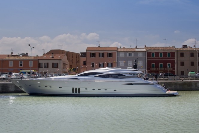 Hull 10 of the Pershing 115 superyacht at her launch - Photo Maurizio Paradisi
