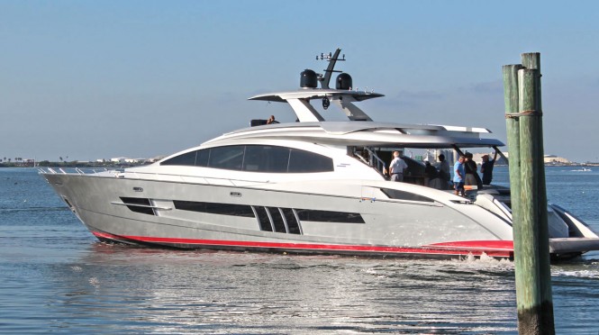 Luxury motor yacht LSX92 by Lazzara Yachts