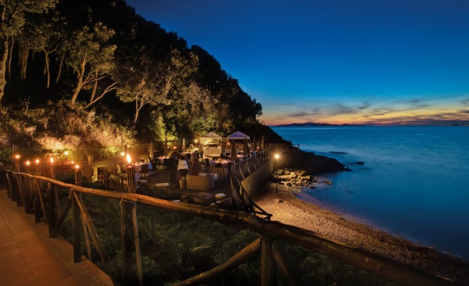 Marina di Scarlino by night - Photo credit to Stefano Gattini