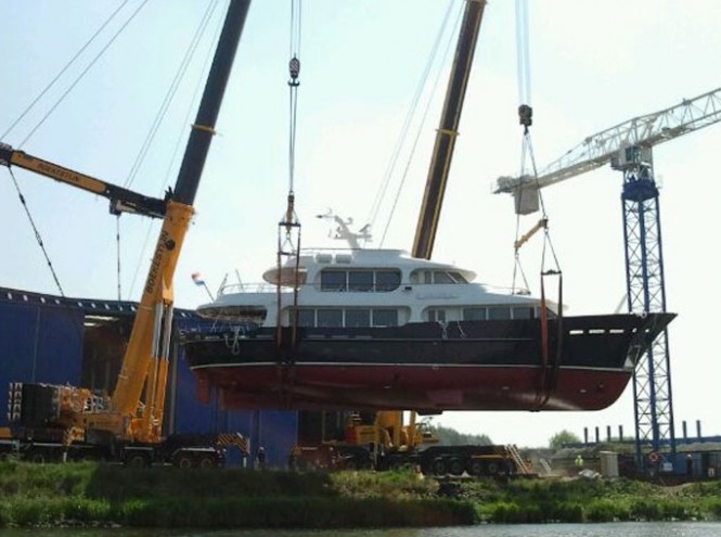 Motor yacht Heliad II at launch - Photo by Jac Beekers Motor yacht Heliad II at launch - Photo by Jac Beekers