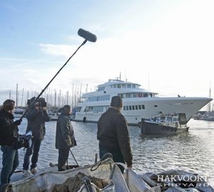 New Discovery Series 'SuperYachts' with participation of Hakvoort Shipyard