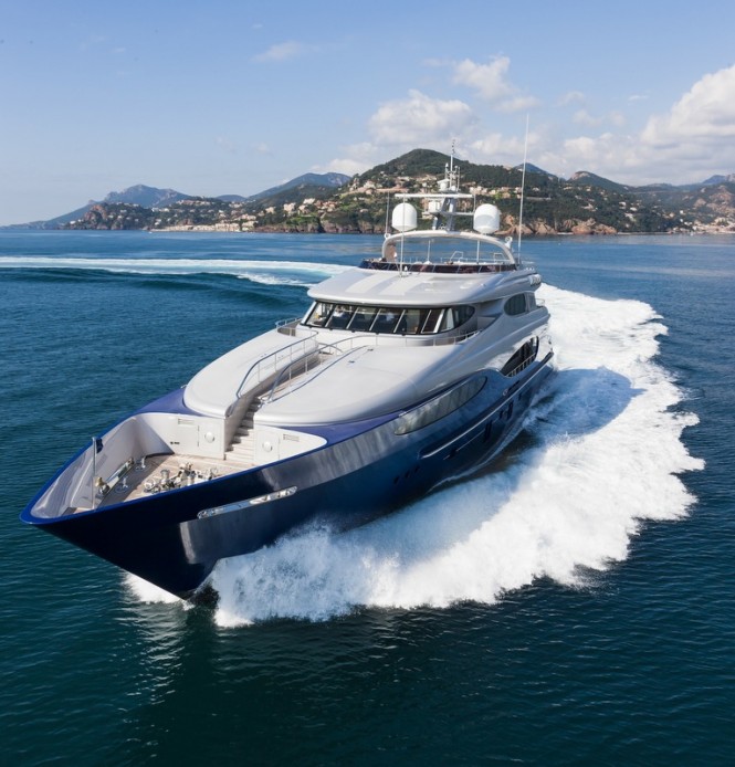 Vicem motor yacht Vulcan