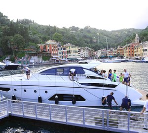 Bulgari and Azimut Yachts' exclusive jewel display in Italy