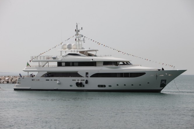 CRN launch Navetta 43 LADY GENYR yacht