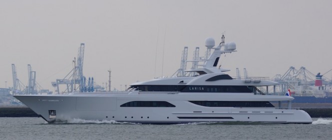 Luxury yacht Larisa - Photo by Kees Torn
