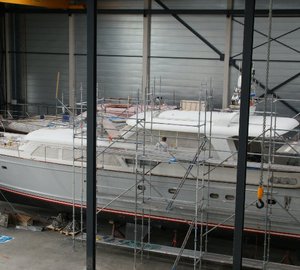 Complete paint job for Mulder 73 Wheelhouse Yacht FLOAT at Mulder Shipyard
