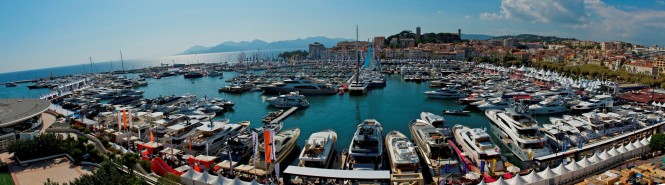 Cannes Boat Show panorama