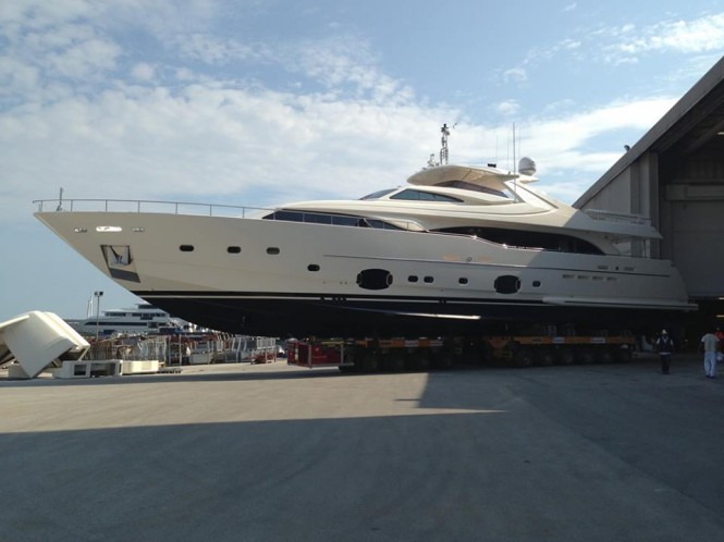 Custom Line 112 NEXT Yacht Happy Days leaving her shed