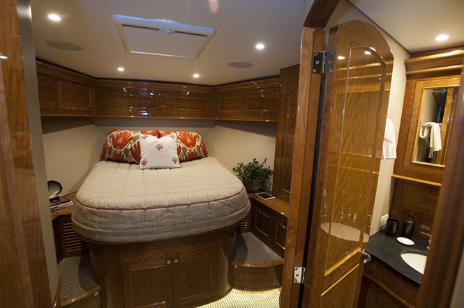 Jarrett Bay 77 luxury yacht Blank Check - Cabin