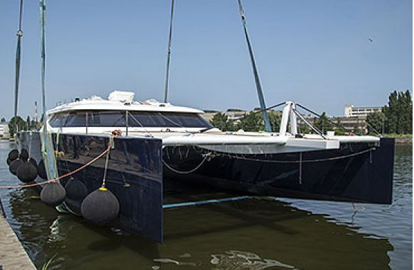 Luxury catamaran yacht Carbon by Sunreef Yachts