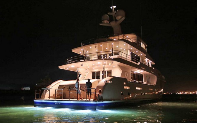 Luxury motor yacht Aurora - aft view